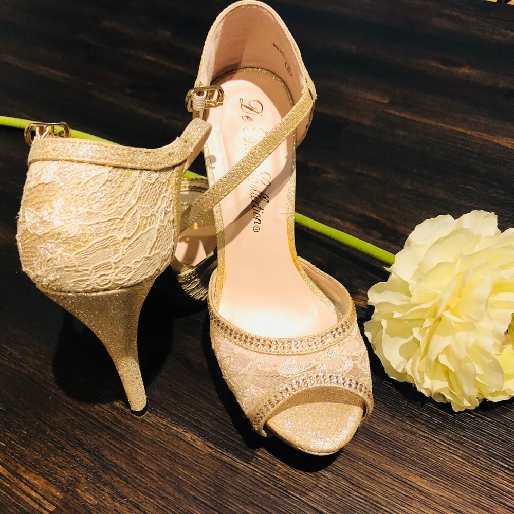 High heels shoes